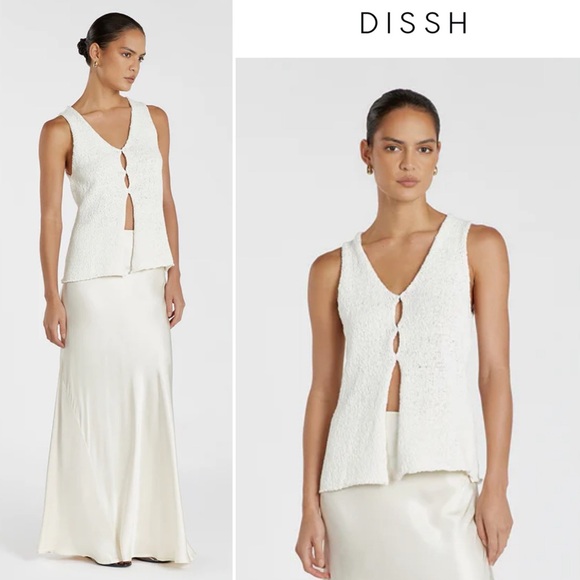DISSH Tops - DISSH DION OFF WHITE BOUCLE KNIT VEST M Ivory Textured Boho Minimalist Top